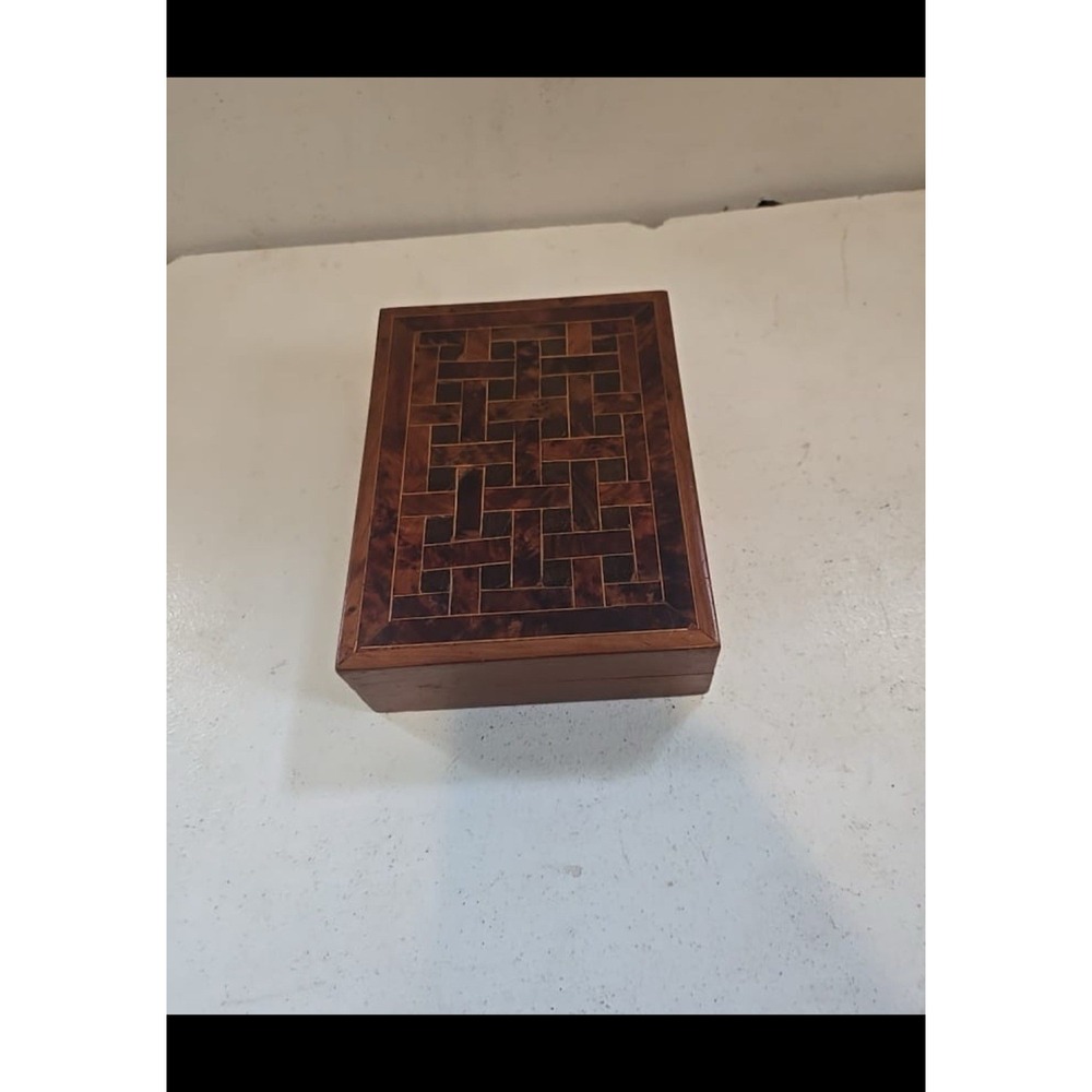 Carved Wooden Herringbone Lattice Trinket Box, Hinged Lid, Brown Rectangle Decor